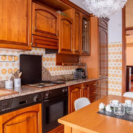Apartment The Best Rent - Large And Bright Two-bedrooms With Balcony *